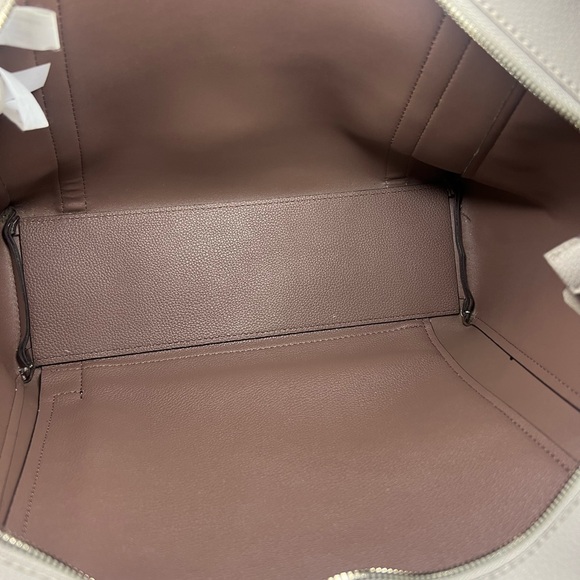 Guess color block tote - Picture 7 of 8